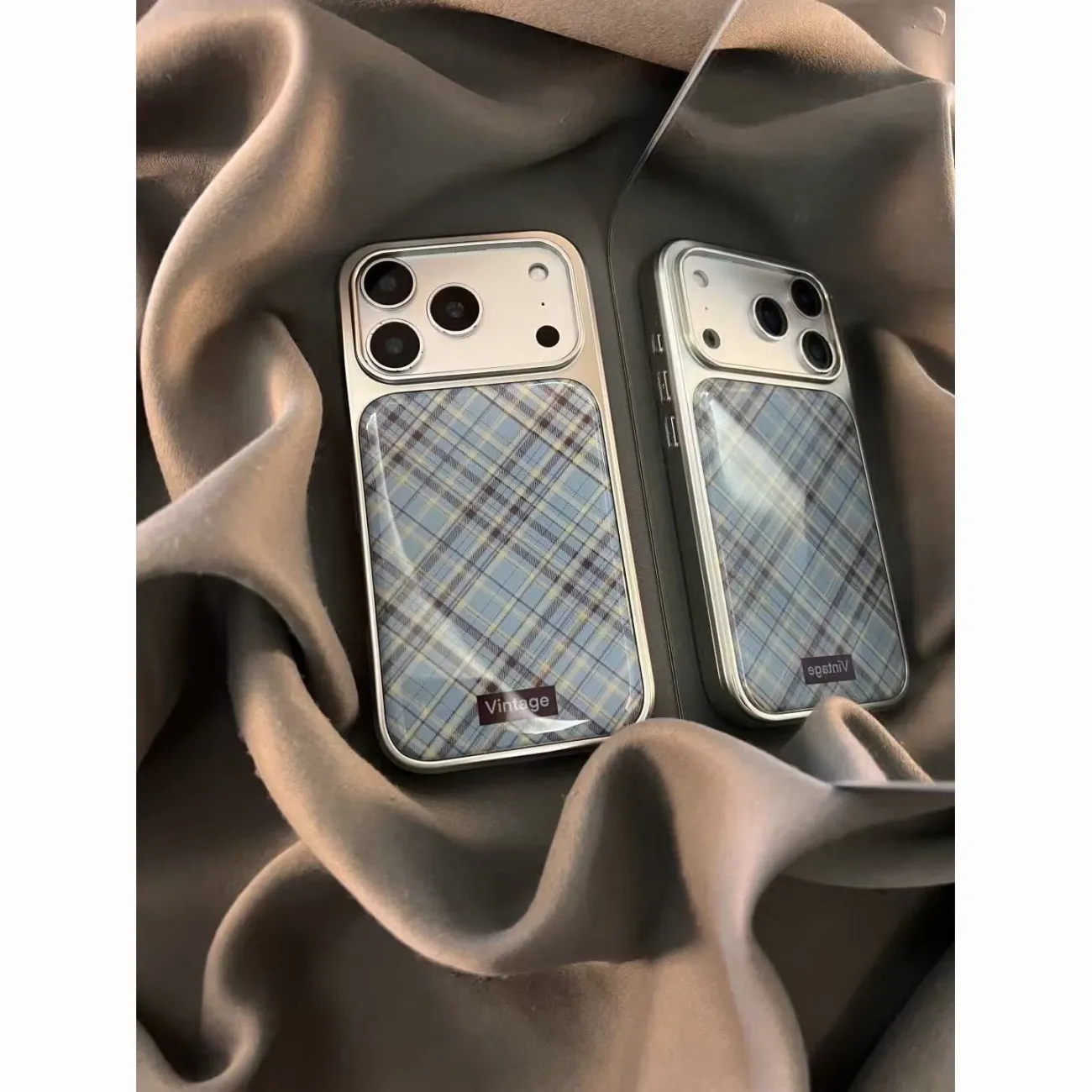 Японский и корейский модный че – обзор и цена Phone Cases Brown